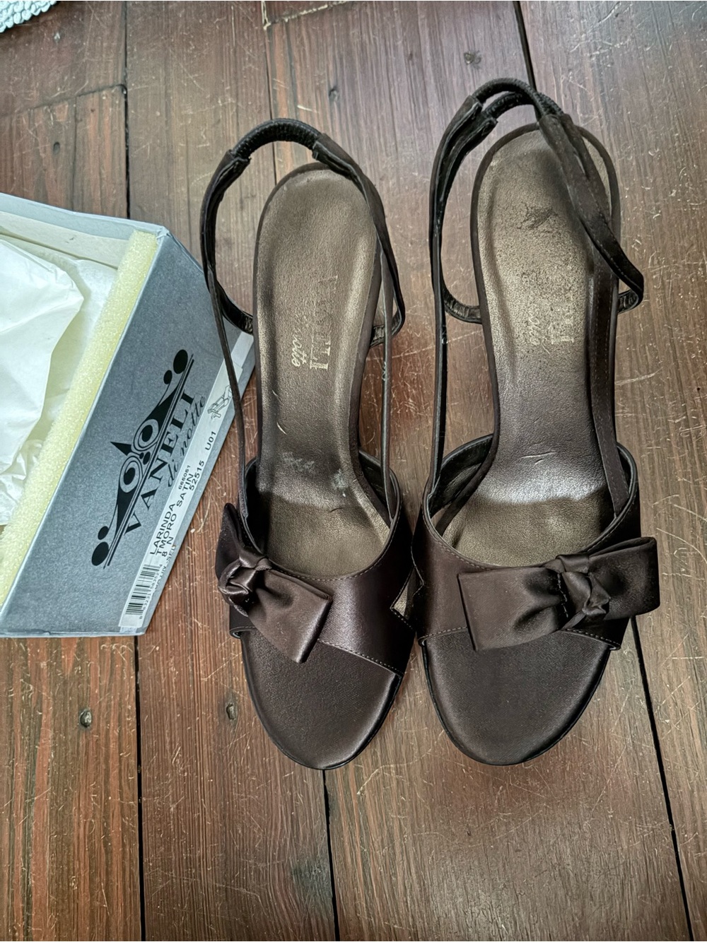 NWB VANELi Larinda Satin Slingback Bow Heels Espresso Brown 8N